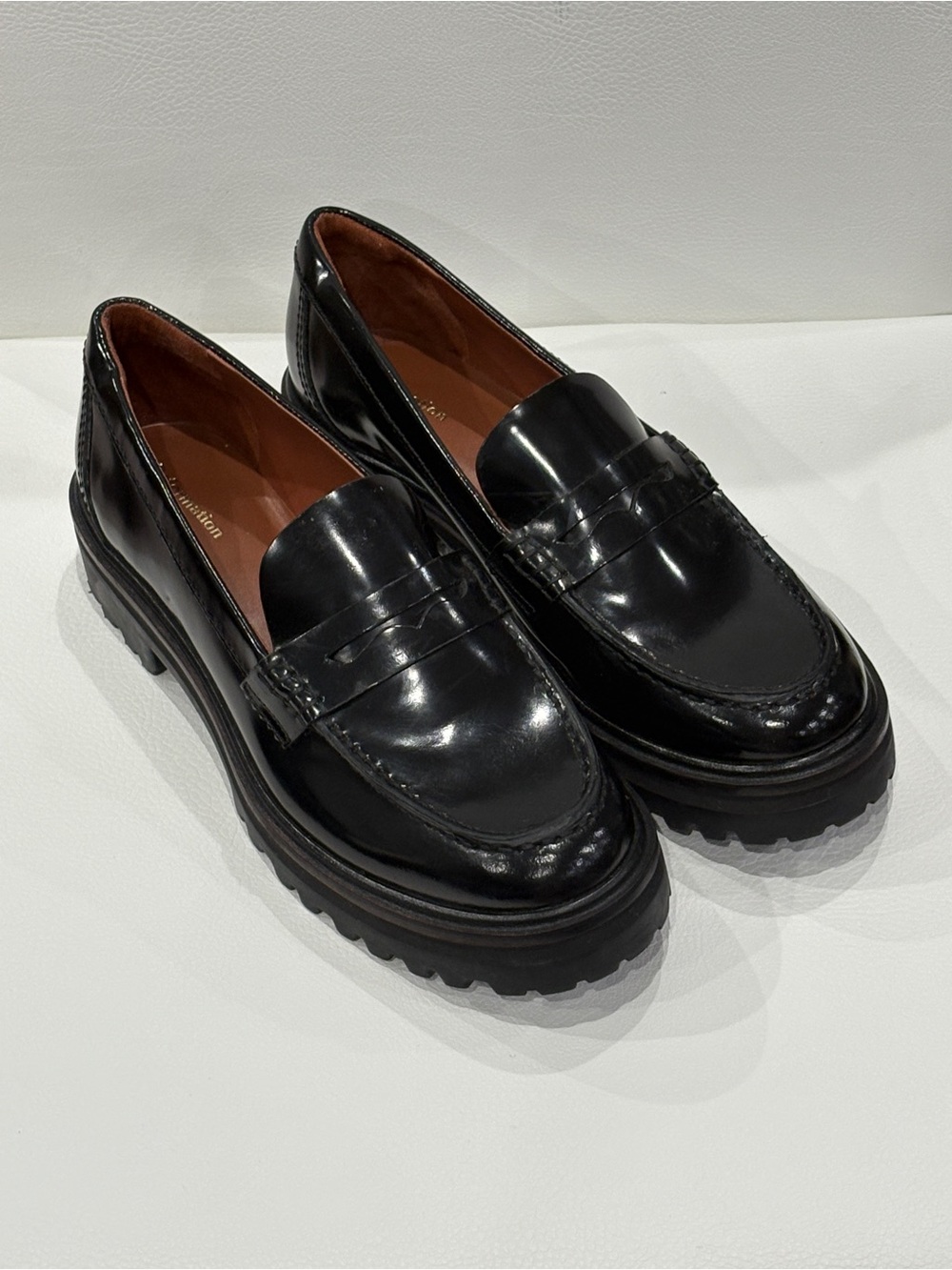 Reformation Agathea Chunky Loafer Womens Size 8 Black Lug Sole Academia Preppy